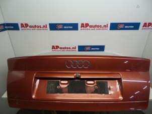 Używane Pokrywa bagaznika Audi A4 (B5) 1.6 Cena € 40,00 Procedura marży oferowane przez AP Autos