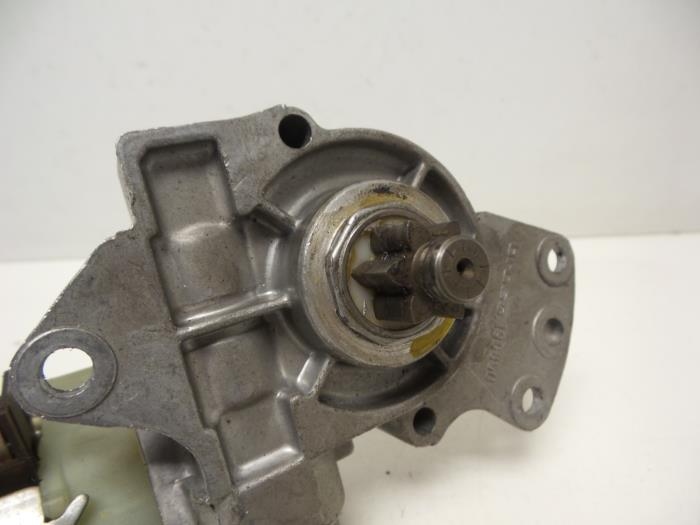 Seat motor from a Audi A6 (C5) 2.4 V6 30V 2000