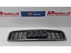 Used Grille Audi A4 (B6) 1.9 TDI PDE 130 Price on request offered by AP Autos