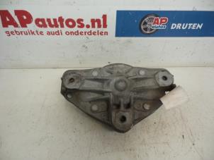 Used Front spring retainer, right Audi Q7 (4LB) 4.2 FSI V8 32V Price € 24,99 Margin scheme offered by AP Autos