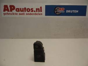 Usados Interruptor Audi A6 Avant Quattro (C6) 3.0 TDI V6 24V Precio € 19,99 Norma de margen ofrecido por AP Autos