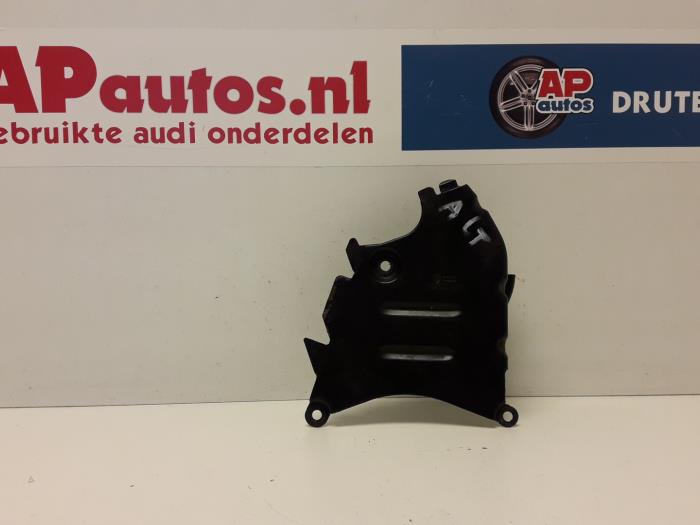 Usagé Couvercle de distribution Audi A4 (B6) 2.0 20V Prix € 35,00 Règlement à la marge proposé par AP Auto's