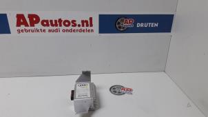 Used Radio amplifier Audi A2 (8Z0) 1.4 16V Price € 25,00 Margin scheme offered by AP Autos