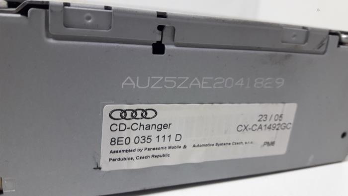 Cambiador de CD de un Audi A3 (8P1) 2.0 TDI 16V 2006
