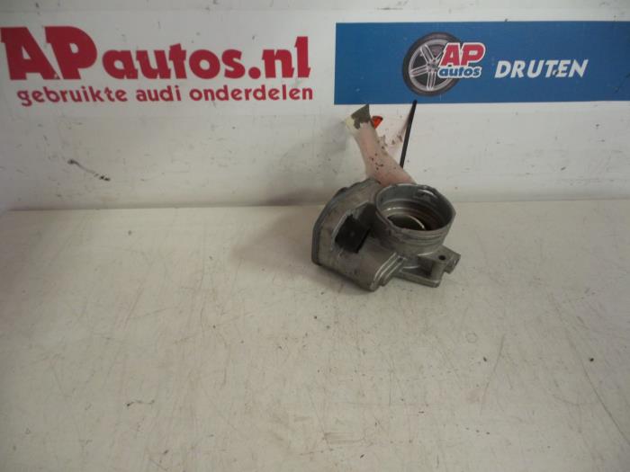 Usagé Boitier papillon Audi A6 (C5) 2.4 V6 30V Prix € 29,99 Règlement à la marge proposé par AP Auto's