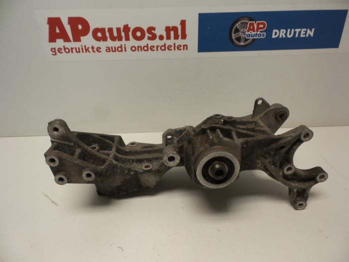 Used Alternator upper bracket Audi A4 Avant (B5) 1.8 20V Price € 19,99 Margin scheme offered by AP Auto's