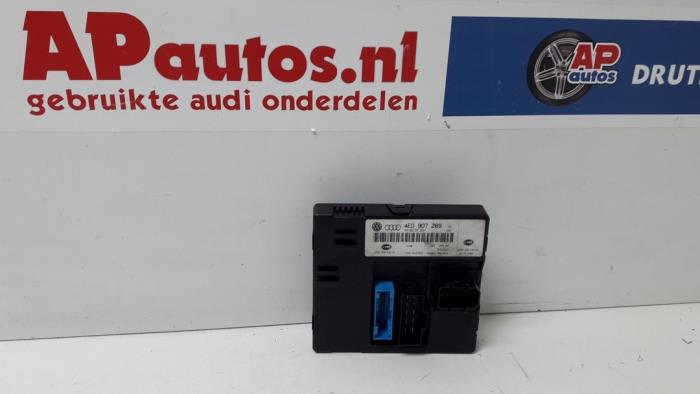Used Body control computer Audi A8 (D3) 6.0 W12 48V Quattro Price € 49,99 Margin scheme offered by AP Auto's