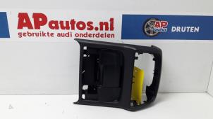 Usagé Console centrale Audi A4 (B8) 2.0 TFSI 16V Prix € 25,00 Règlement à la marge proposé par AP Autos
