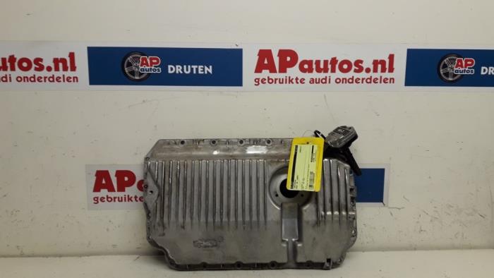 Gebrauchte Ölwanne Audi A6 Avant Quattro (C6) 3.2 V6 24V FSI Preis € 50,00 Margenregelung angeboten von AP Auto's