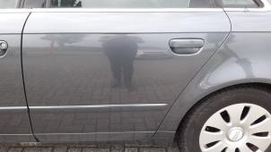 Usados Puerta de 4 puertas izquierda detrás Audi A4 (B7) 2.0 20V Precio € 89,99 Norma de margen ofrecido por AP Autos