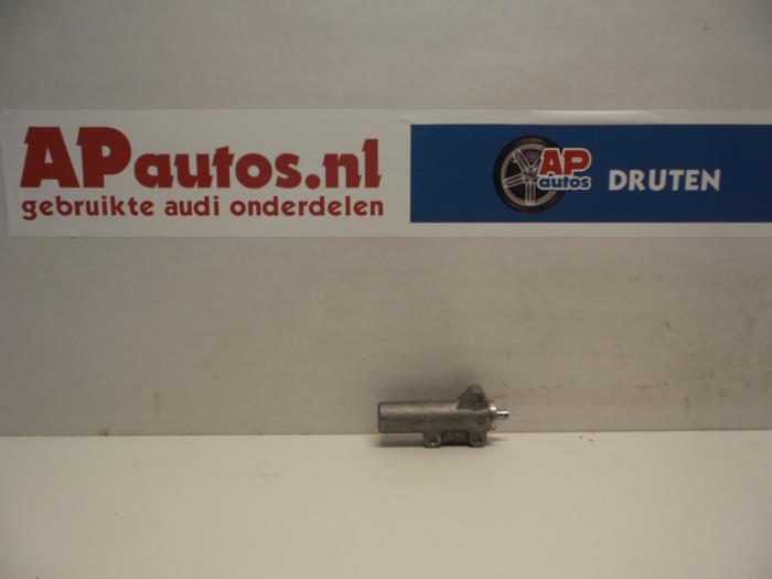 Usados Rodillo tensor correa múltiple Audi A4 Avant (B6) 2.4 V6 30V Precio € 14,99 Norma de margen ofrecido por AP Auto's