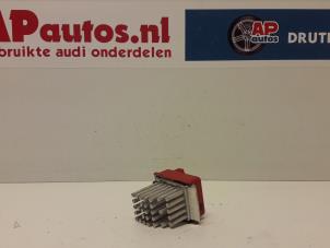 Usados Resistencia de calefactor Audi TT (8N3) 1.8 20V Turbo Quattro Precio € 15,00 Norma de margen ofrecido por AP Autos