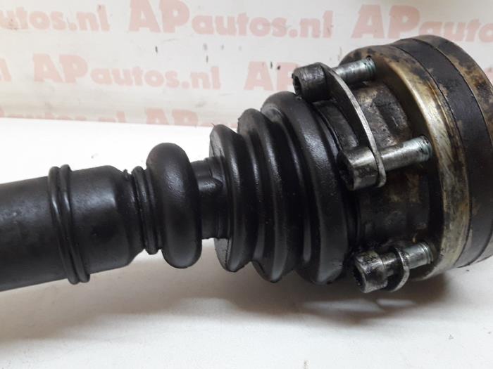 Front drive shaft, right from a Audi TT (8N3) 1.8 20V Turbo Quattro 2001