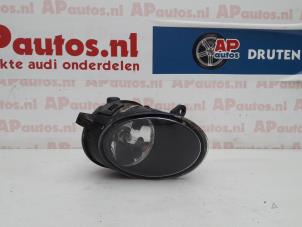 Używane Swiatlo przeciwmgielne prawy przód Audi A6 (C6) 3.2 V6 24V FSI Cena € 19,99 Procedura marży oferowane przez AP Autos