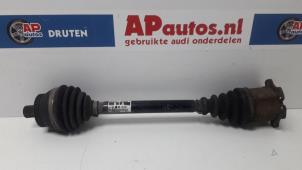 Used Front drive shaft, left Audi A4 Avant (B7) 2.0 TDI 16V Price € 69,99 Margin scheme offered by AP Autos