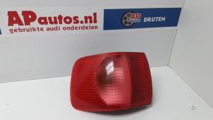 Usados Luz trasera izquierda Audi 80 (B4) Precio € 30,00 Norma de margen ofrecido por AP Autos