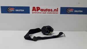 Usagé Ceinture arrière gauche Audi A4 Avant (B8) 2.0 TDI 16V Prix € 19,99 Règlement à la marge proposé par AP Autos