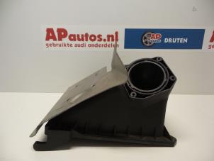 Gebrauchte Luftfiltergehäuse Audi A4 (B6) 2.0 20V Preis € 35,00 Margenregelung angeboten von AP Autos