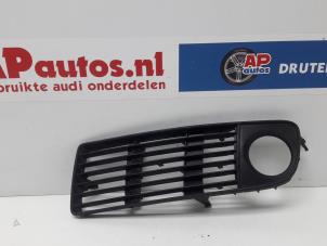 Usados Rejilla de parachoques Audi A6 (C5) 1.8 Turbo 20V Precio € 19,99 Norma de margen ofrecido por AP Autos