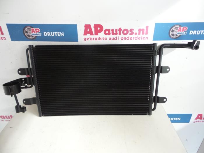 Nya AC-radiator Audi A3 (8L1) 1.6 Pris € 36,29 Inklusive moms erbjuds av AP Auto's