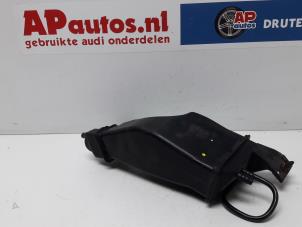 Usados Filtro de carbón Audi A6 (C5) 2.4 V6 30V Precio € 20,00 Norma de margen ofrecido por AP Autos