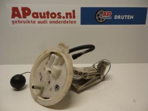Usagé Flotteur de carburant Audi A4 Avant (B6) 1.9 TDI PDE 130 Prix € 64,50 Règlement à la marge proposé par AP Autos