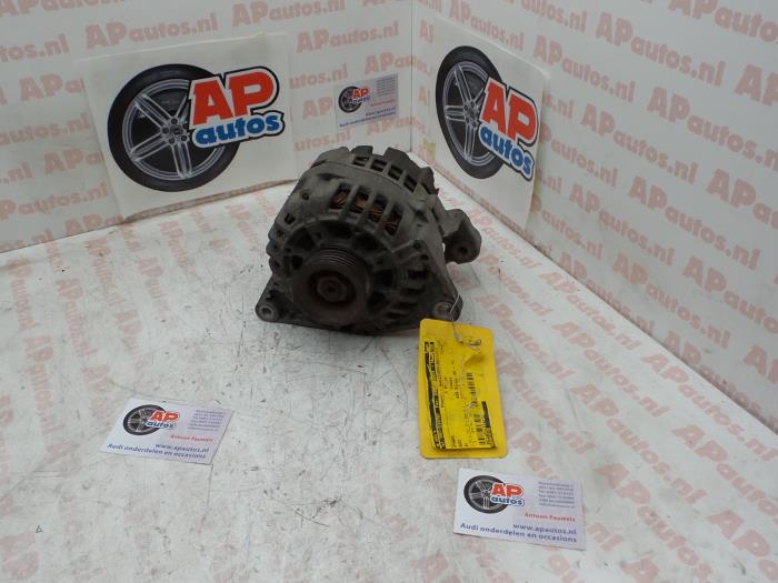 Usagé Dynamo Audi A4 Avant (B5) 1.9 TDI Prix € 19,99 Règlement à la marge proposé par AP Auto's