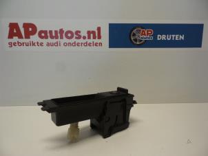 Usagé Allumeur Audi A4 Avant (B6) 1.9 TDI PDE 130 Prix € 15,00 Règlement à la marge proposé par AP Autos