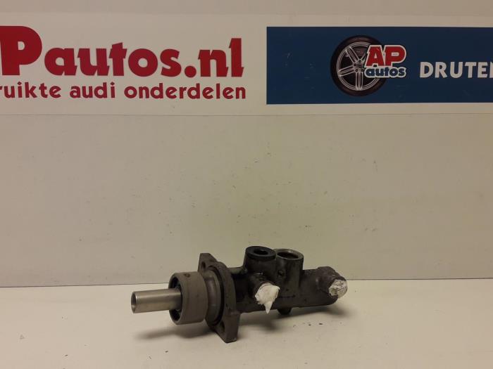 Cylindre de frein principal d'un Audi A3 (8L1) 1.9 TDI 90 2000