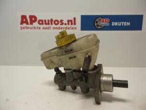 Używane Glówny cylinder hamulcowy Audi A3 (8L1) 1.6 Cena € 35,00 Procedura marży oferowane przez AP Autos