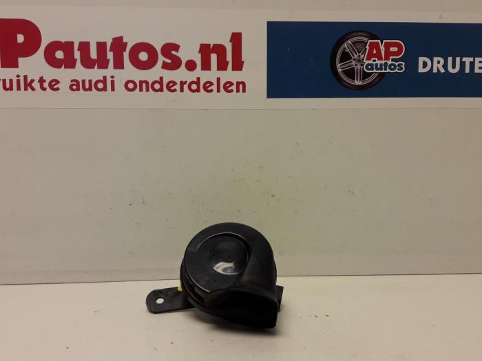 Używane Klakson Audi A2 (8Z0) 1.4 TDI Cena € 30,00 Procedura marży oferowane przez AP Auto's