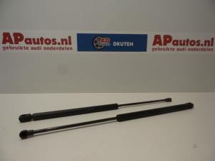 Used Set of tailgate gas struts Audi A3 (8L1) 1.8 T 20V Price € 20,00 Margin scheme offered by AP Autos