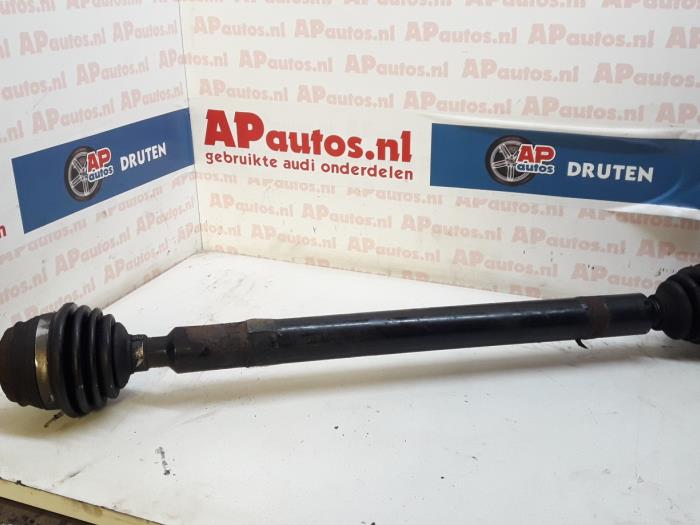 Gebrauchte Antriebswelle rechts vorne Audi A3 (8L1) 1.6 Preis € 24,99 Margenregelung angeboten von AP Auto's