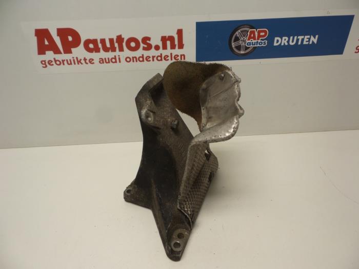 Gebrauchte Motorlager Audi A4 (B5) 1.8 20V Preis € 19,99 Margenregelung angeboten von AP Auto's