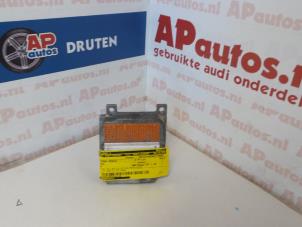 Używane Modul poduszki powietrznej Audi A6 Quattro (C5) 2.5 TDI V6 24V Cena € 25,00 Procedura marży oferowane przez AP Autos