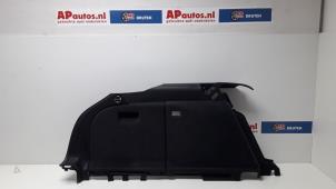 Usados Tapizado de maletero Audi A4 Avant (B8) 1.8 TFSI 16V Precio € 60,00 Norma de margen ofrecido por AP Autos
