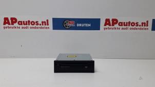 Usagé Système navigation Audi A4 Avant (B8) 1.8 TFSI 16V Prix € 225,00 Règlement à la marge proposé par AP Autos