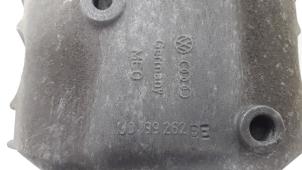 Motorlager van een Audi A3 (8L1) 1.6 2000