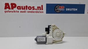 Usados Motor de ventanilla de puerta Audi A4 Avant (B8) 1.8 TFSI 16V Precio € 19,99 Norma de margen ofrecido por AP Autos
