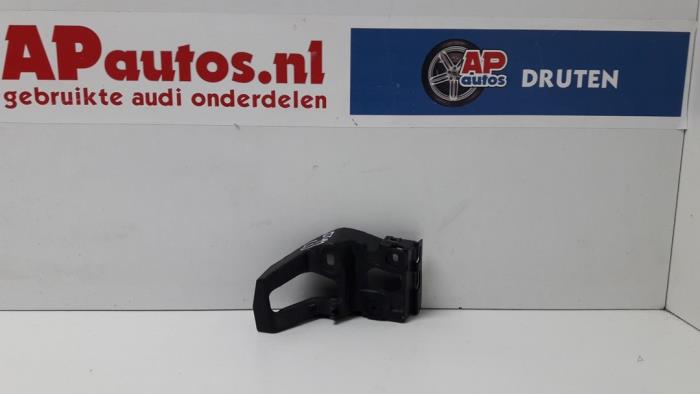 Fender mounting bracket
