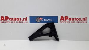 Usagé Support pare-chocs arrière gauche Audi A1 (8X1/8XK) 1.6 TDI 16V Prix € 19,99 Règlement à la marge proposé par AP Autos