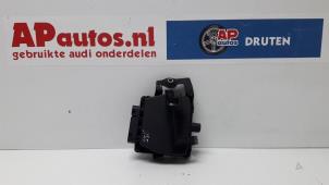 Usados Válvula de vacío Audi A3 (8P1) 2.0 TDI 16V Precio € 35,00 Norma de margen ofrecido por AP Autos