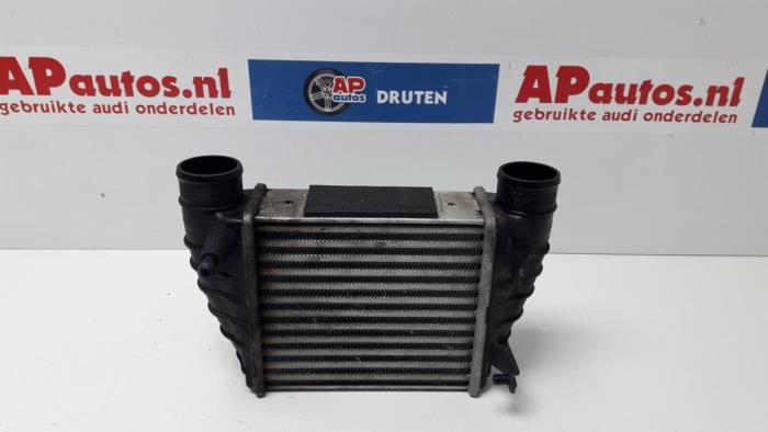 Usados Intercooler Audi A4 Precio € 24,99 Norma de margen ofrecido por AP Auto's