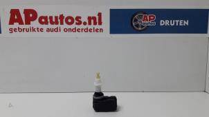Usagé Moteur phare Audi A5 Prix € 20,00 Règlement à la marge proposé par AP Autos