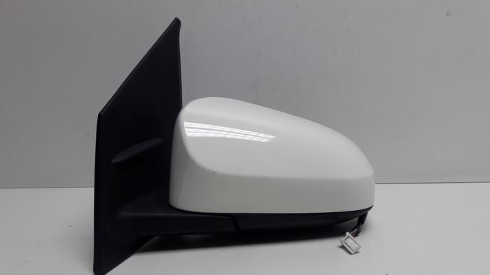 Wing mirror, left from a Peugeot 108 1.0 12V 2015