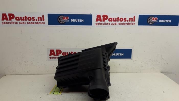 Gebrauchte Luftfiltergehäuse Audi A3 Sportback (8VA/8VF) 2.0 TDI 16V Quattro Preis € 49,99 Margenregelung angeboten von AP Auto's