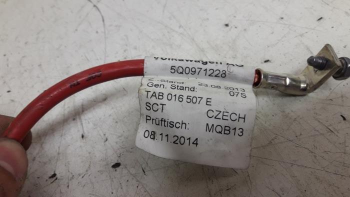 Cable (varios) de un Audi A3 Sportback (8VA/8VF) 2.0 TDI 16V Quattro 2015