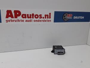 Usados Ordenadores de iluminición de curva Audi A1 (8X1/8XK) 1.2 TFSI Precio € 24,99 Norma de margen ofrecido por AP Autos