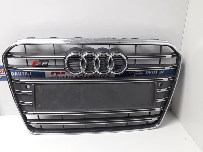 Gebrauchte Grill Audi S5 Sportback (8TA) S5 3.0 TFSI V6 32V Preis € 199,99 Margenregelung angeboten von AP Auto's