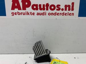Usados Resistencia de calefactor Audi A6 Avant (C5) 2.5 TDI V6 24V Precio € 15,00 Norma de margen ofrecido por AP Autos